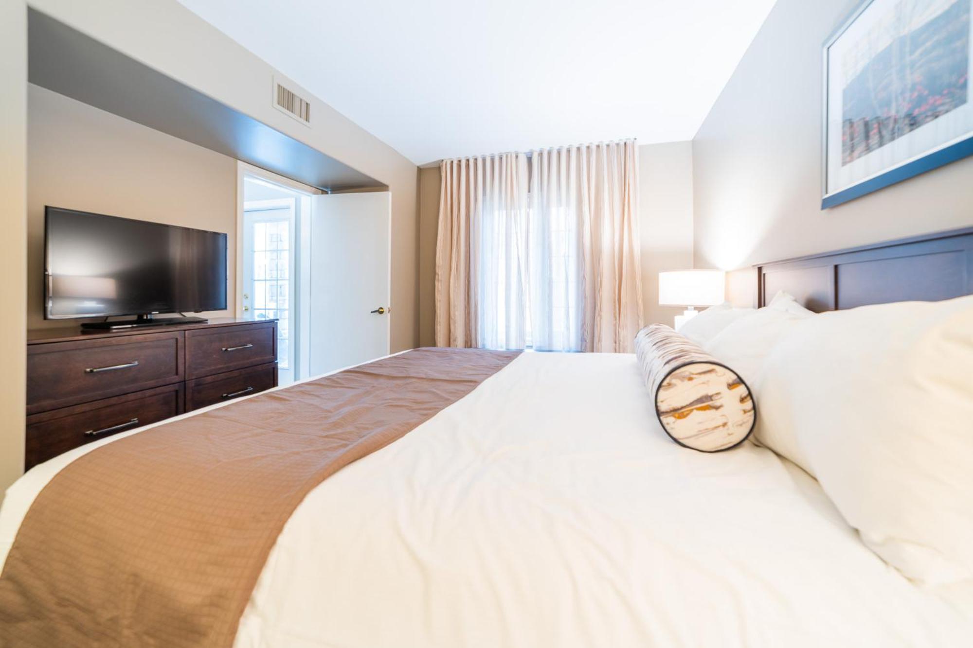 Horseshoe Valley Suites - The Aurora Shanty Bay エクステリア 写真
