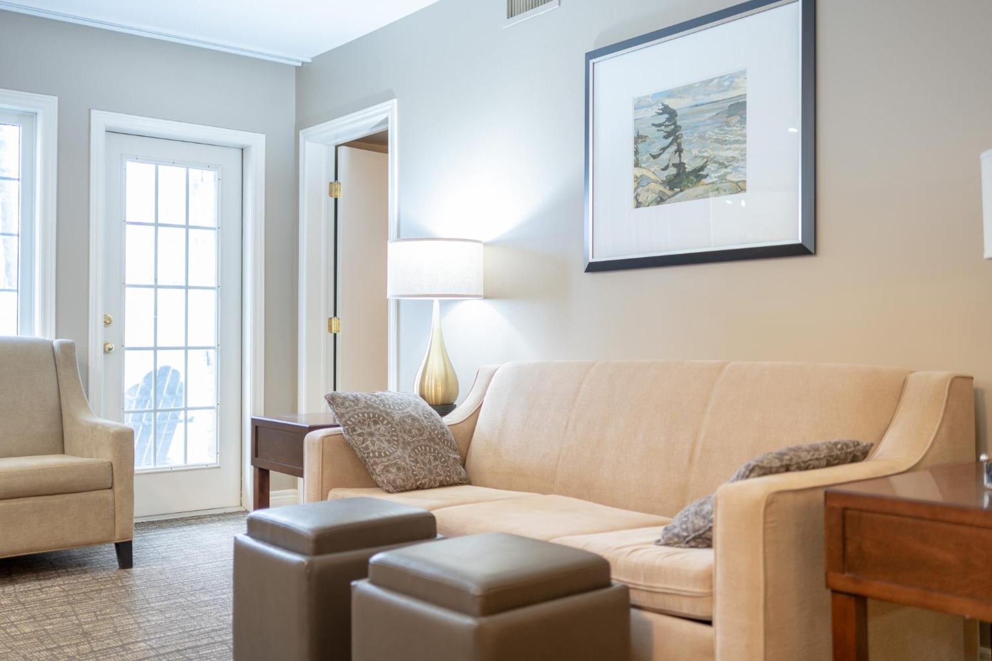 Horseshoe Valley Suites - The Aurora Shanty Bay エクステリア 写真
